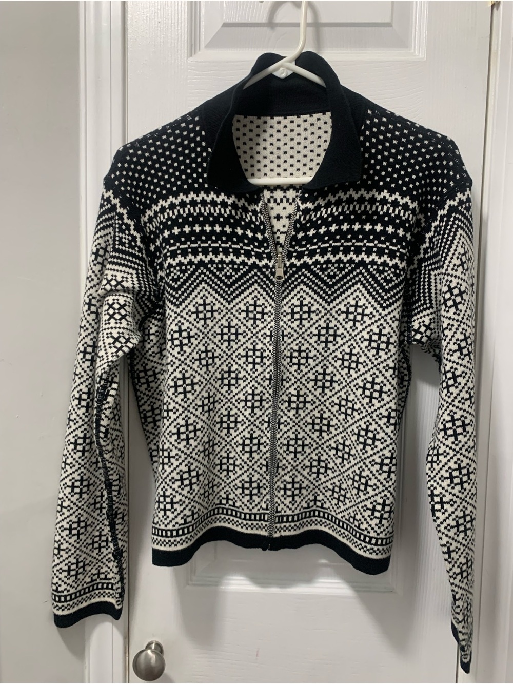 Black & White Zipper Knit Sweater